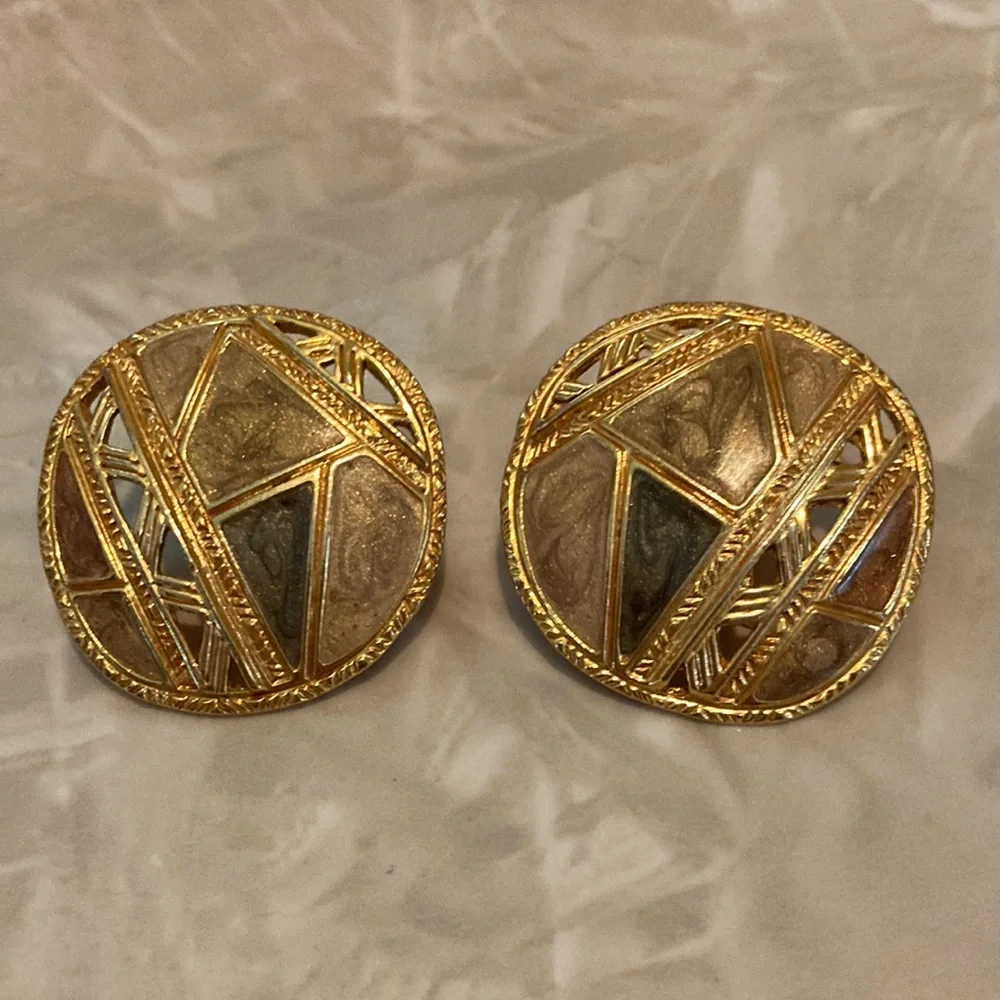 Vintage 80โs Edgar Berebi Geometric Enamel Earrings - Picture 1 of 5